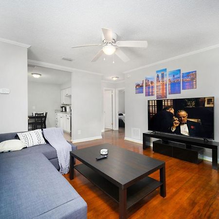 King Bedroom 2Bed1Bath Sleeps 4 Close To Town Center Downtown Beach Mayo Clinic 잭슨빌 외부 사진